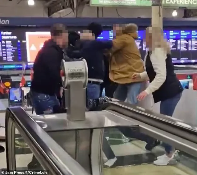 Violent Confrontation Outside Wetherspoon Pub in London: Public Footage Shows Brutal Punch-Up as Law Enforcement Responds