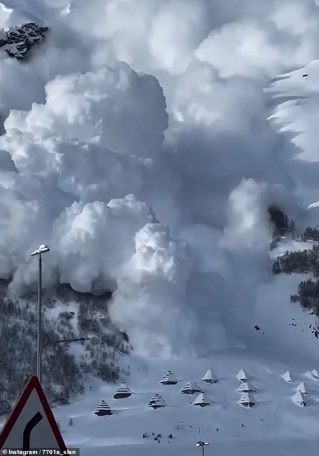 Avalanche Strikes Mount Elbrus Resort in Russia, Sending Tourists Scrambling for Safety as Landscape in Its Path is Obliterated