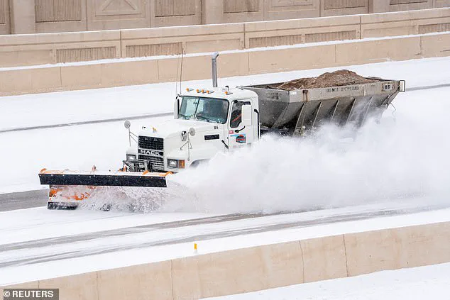 Record-Breaking 'Storm Fern' Storm Affects 34 States, Threatening 220 Million Americans