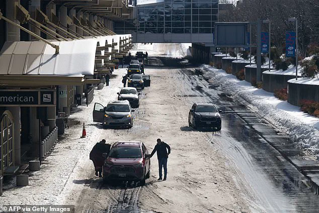 Winter Storm Gianna: Bomb Cyclone Threatens Southeast US with Record Cold, Snow, and Ice Disruptions