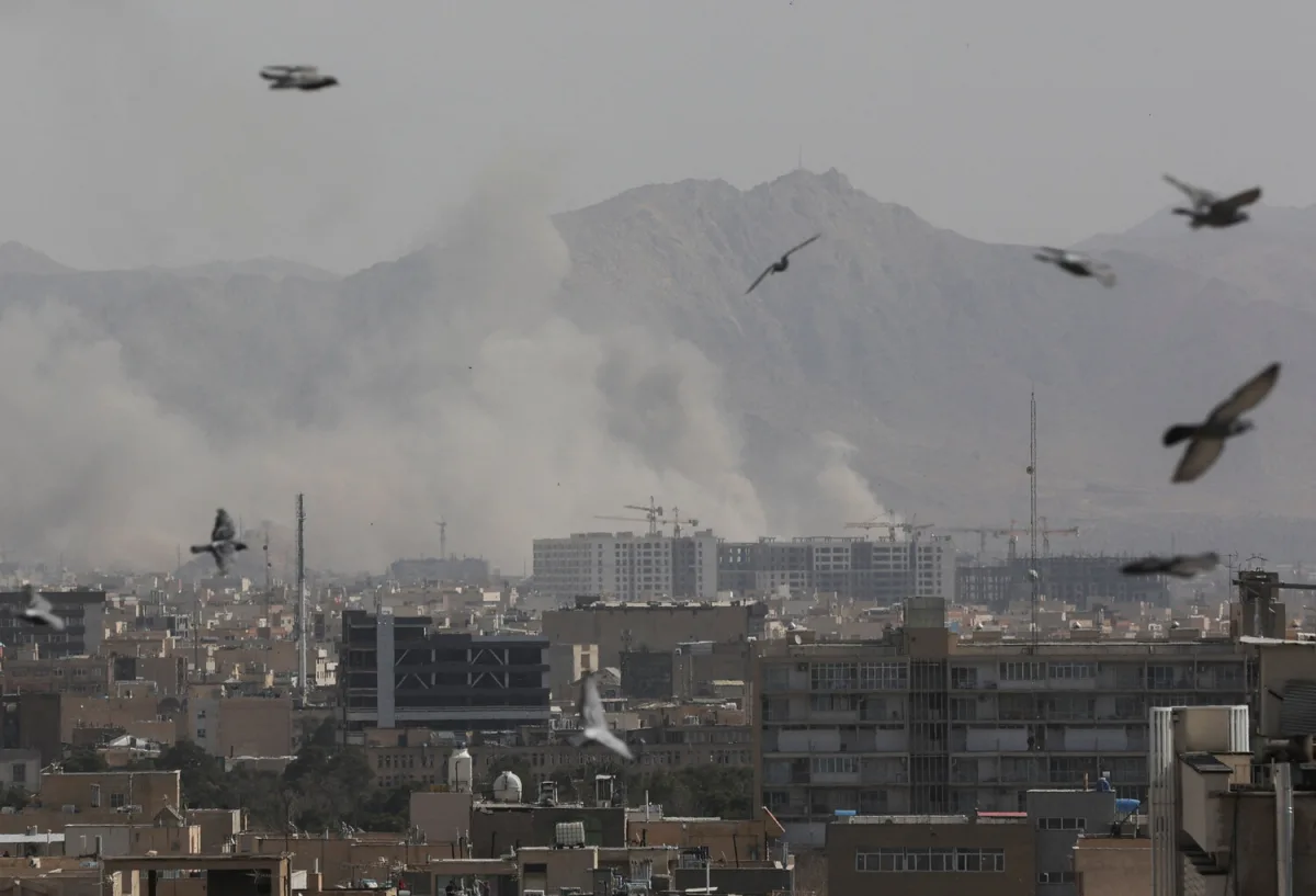 U.S. Intercepts Iran's Rocket and UAV Attack After U.S.-Israeli Strike, as Iran Warns of Open-Ended Conflict