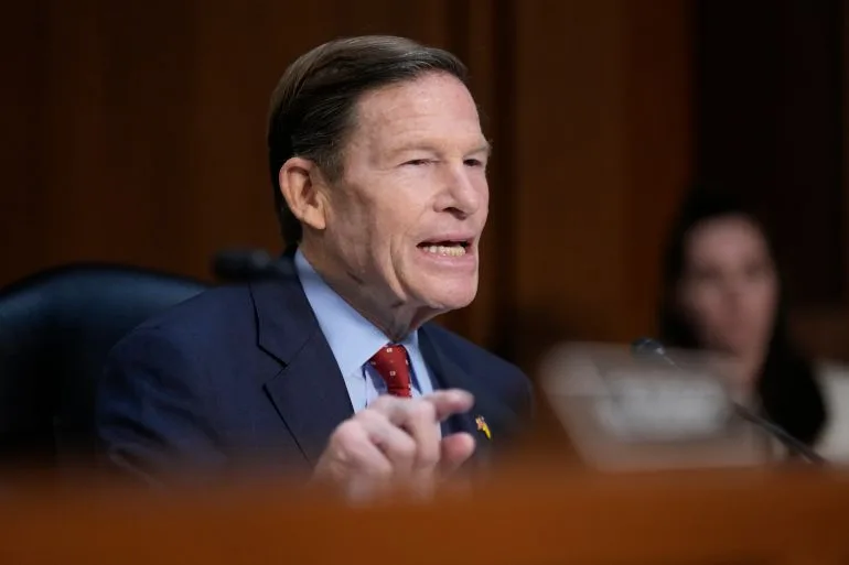 Democratic Senators Demand Iran War Hearings Amid White House's Incoherent Strategy and Lack of Clarity