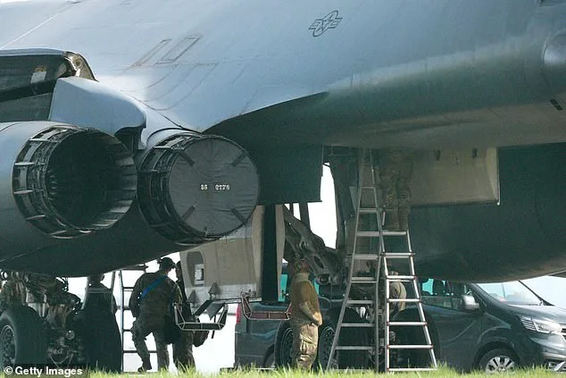 US Reinforces UK Base with 11 B-1B Bombers and B-52s as Iran Tensions Rise