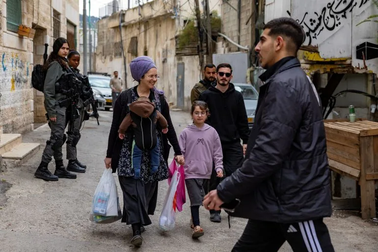 Israel Forces Displacement of Palestinian Families in East Jerusalem as Human Rights Groups Warn of Escalating Campaign
