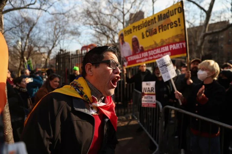 Federal Judge Refuses to Dismiss Charges Against Maduro, Flores Amid Legal Funding Dispute