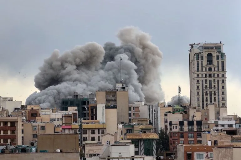 US-Israeli Strikes on Iran Continue as Trump Predicts Short War and Iran Rejects Talks