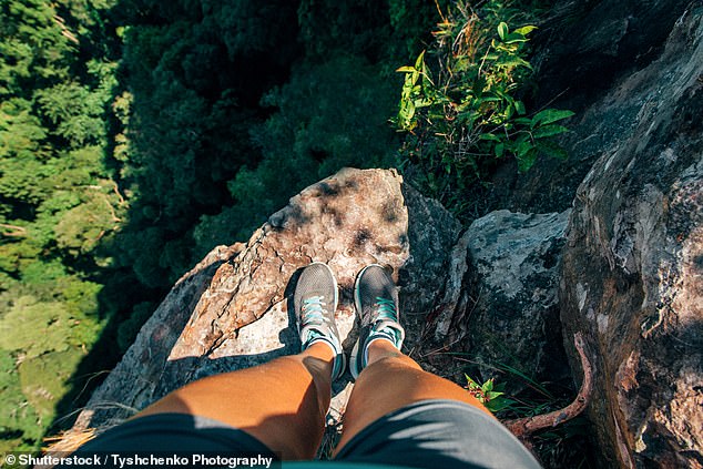 Brain Amplifies Foot Signals to Maintain Balance Near Dangerous Heights