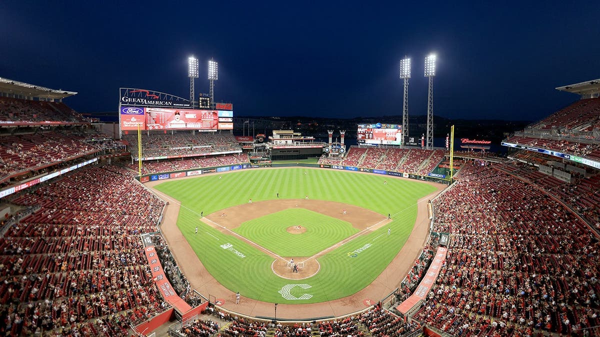 MLBPA Offers $1.5M Minimum Salary and New Protections to Owners.