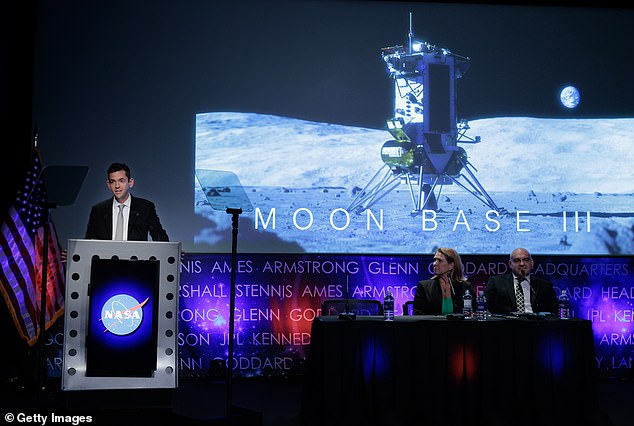 NASA plans $20 billion lunar city settlement by 2032